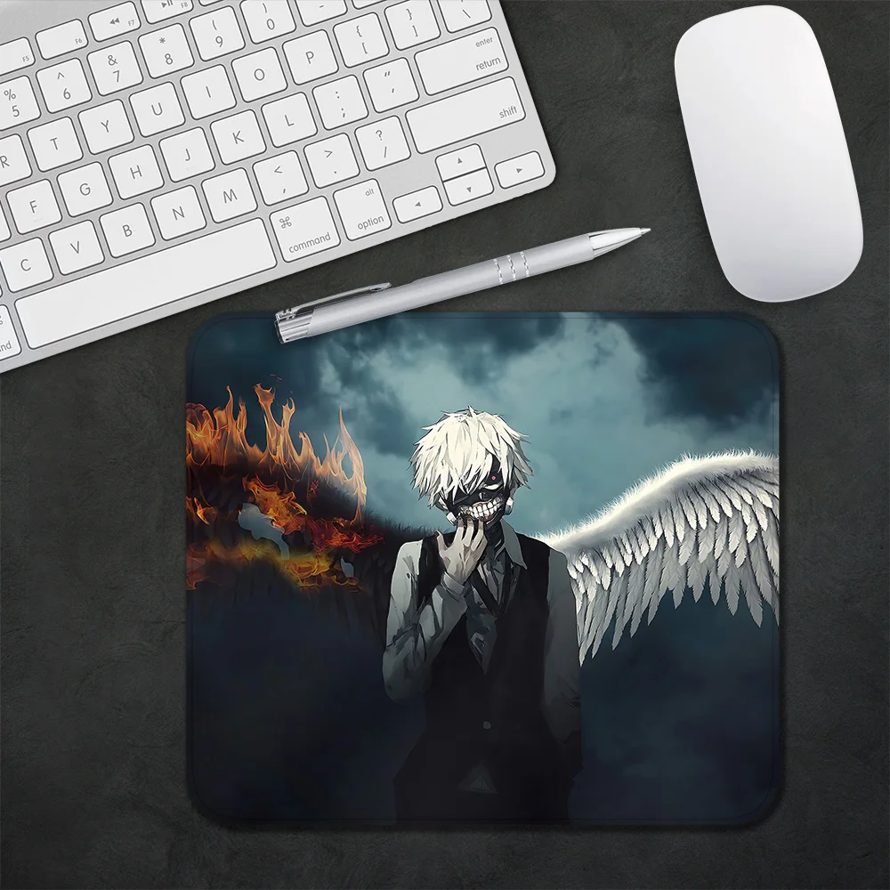 Sf5ffb8900a1a42418b04950ffa8db068J - Tokyo Ghoul Store